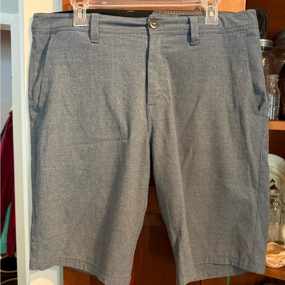 Volcom Men's Gray Flat Front Shorts